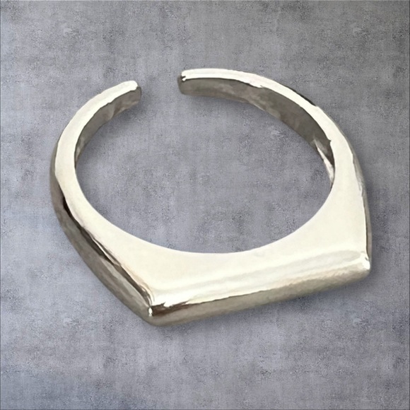 Asymmetrical Silver thumb ring adjustable size stamped .925 - Picture 4 of 7